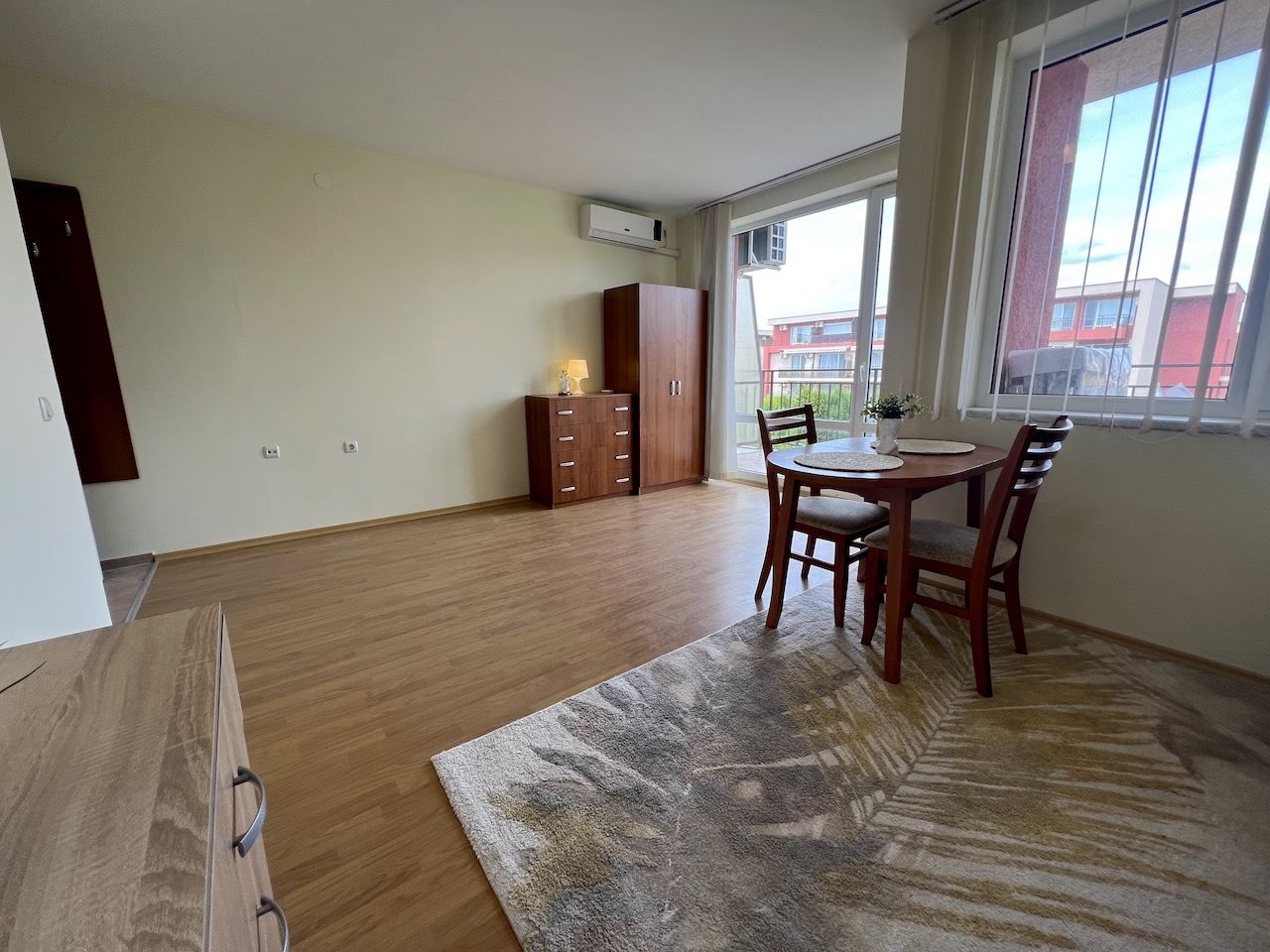Geräumiges Studio in Sonnenstrand mit ausgezeichneter Lage und beeindruckender Anlage – bezugsfertig oder ideal als Investition