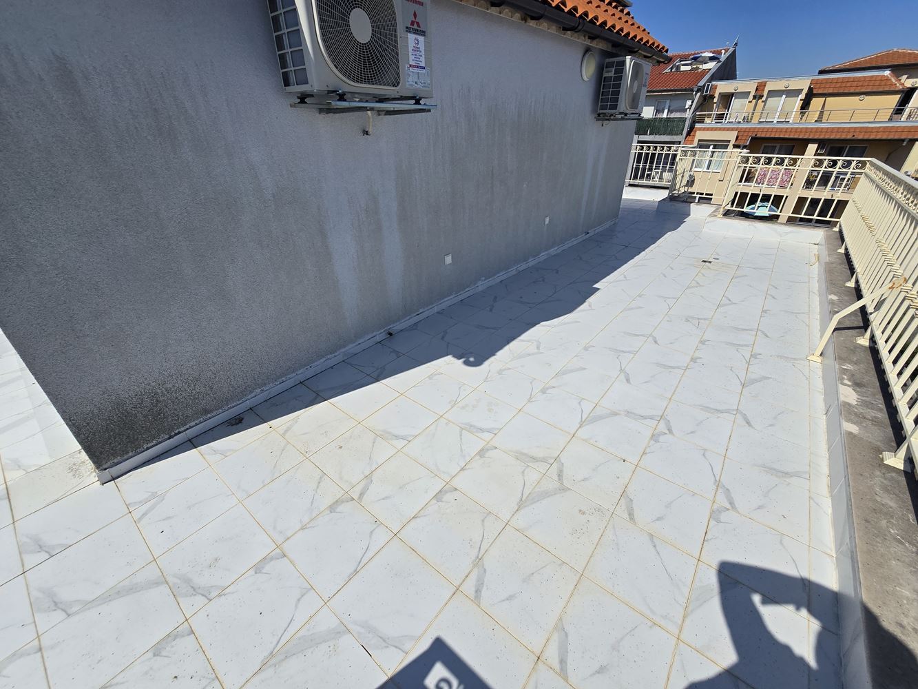 Studio mit riesiger Panoramaterrasse und herrlicher Aussicht in Nessebar, Viertel Cherno More 2 – ohne Servicegebühr