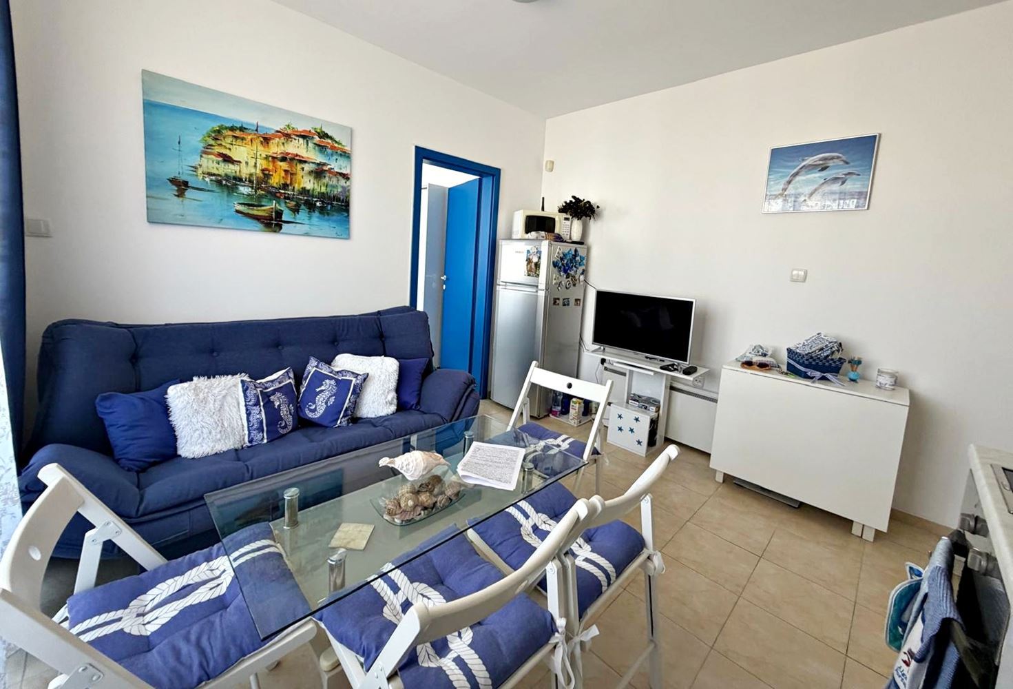 Stilvolle und vollständig renovierte Zweizimmerwohnung in Sonnenstrand – bezugsfertig