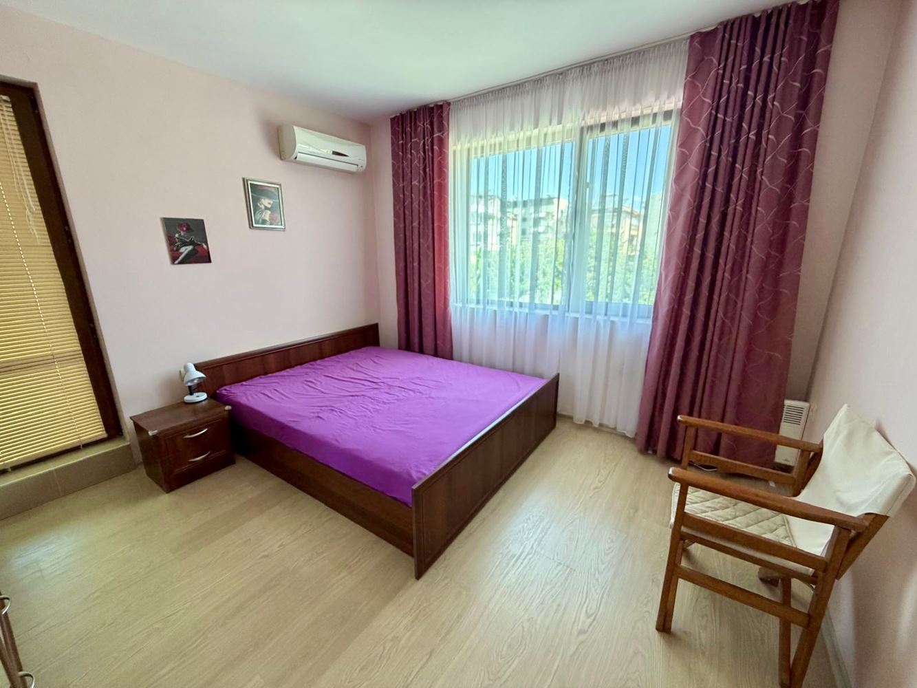Sarafovo – Geräumige Zweizimmerwohnung mit Act 16, minimaler Instandhaltungsgebühr und kompletter Möblierung