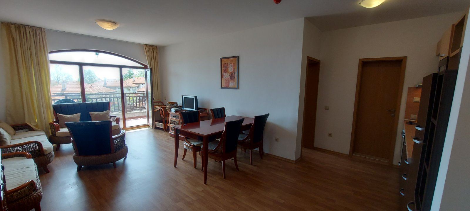 2-Zimmer-Wohnung mit Panoramameerblick in Aheloy – Komfort, Raum und Ruhe