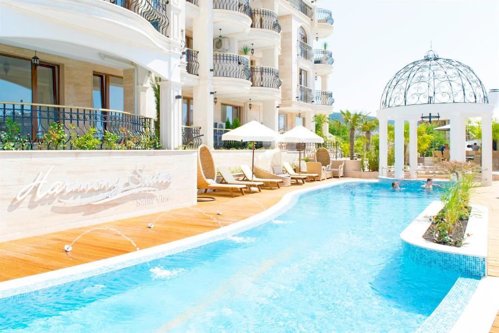 Luxuriöse 2-Zimmer-Wohnung mit Meerblick in einer prestigeträchtigen Anlage 200 Meter vom Strand in Sveti Vlas entfernt