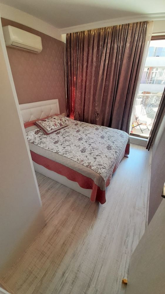 Luxuriöse Wohnung mit umfangreicher Infrastruktur und SPA in Sonnenstrand