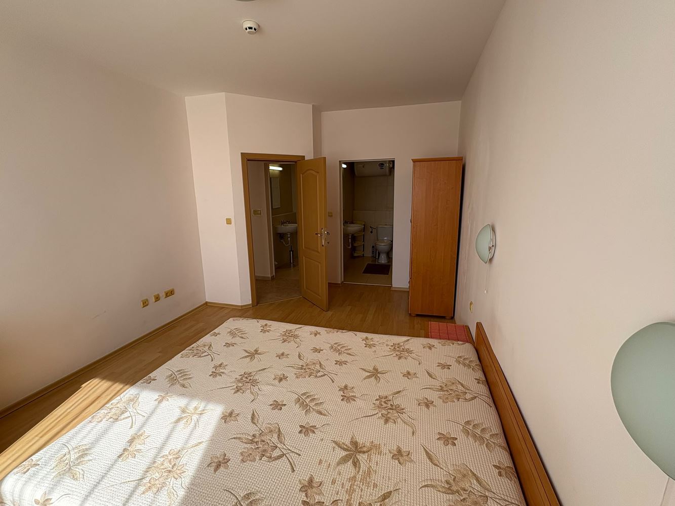 2-Zimmer-Wohnung in Sonnenstrand – Komfort in einer Anlage mit Swimmingpools und Wasserrutschen