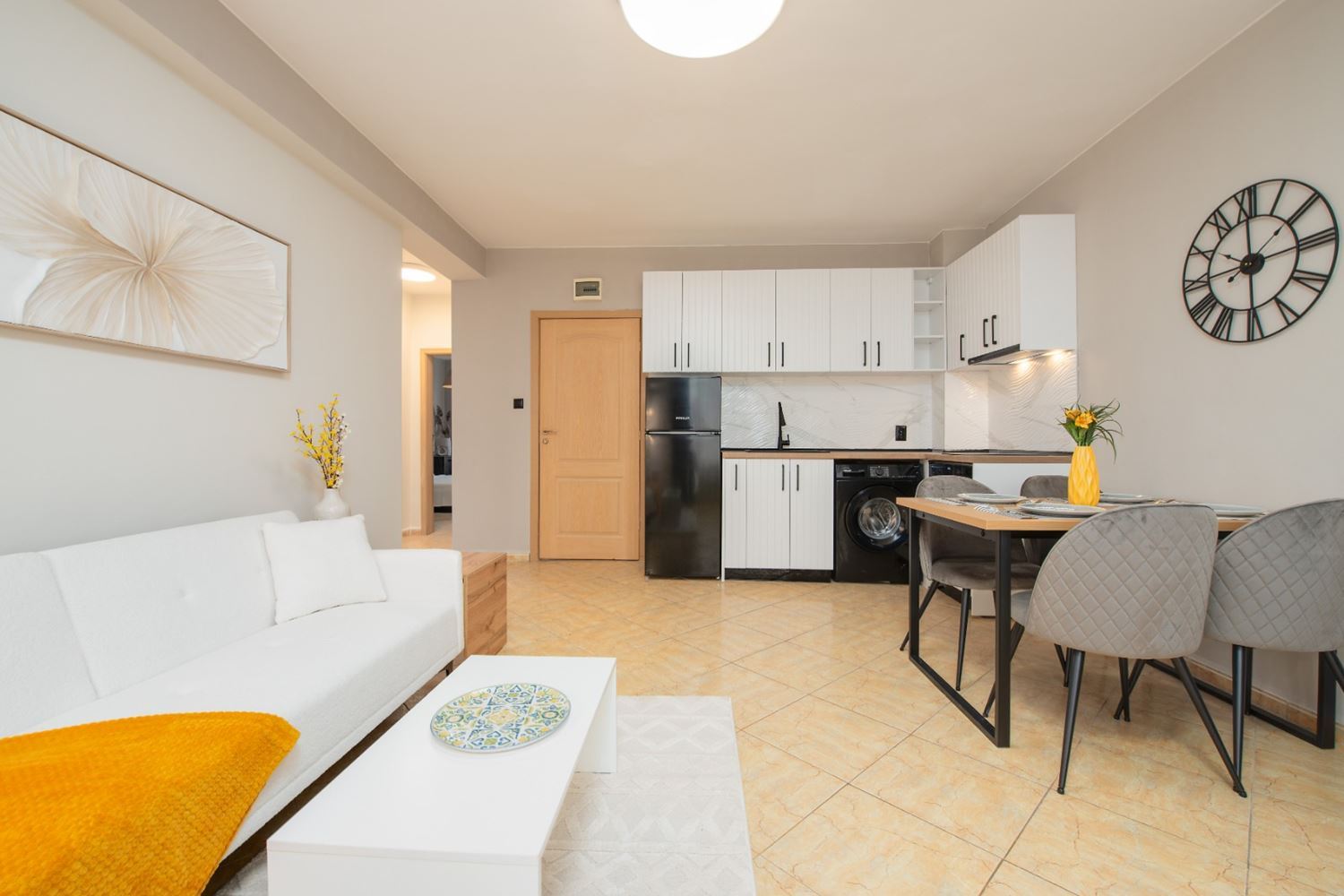 Stilvoll renovierte 3-Zimmer-Wohnung in einer gepflegten Anlage in Sonnenstrand – Komfort, Ruhe und ausgezeichnete Lage