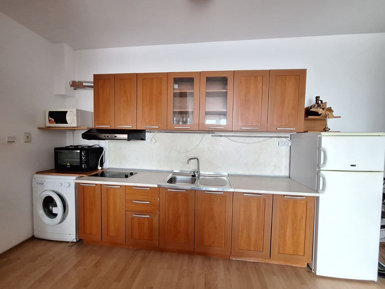 Geräumige Ein-Zimmer-Wohnung in einem luxuriösen Komplex mit Pools und Sporteinrichtungen