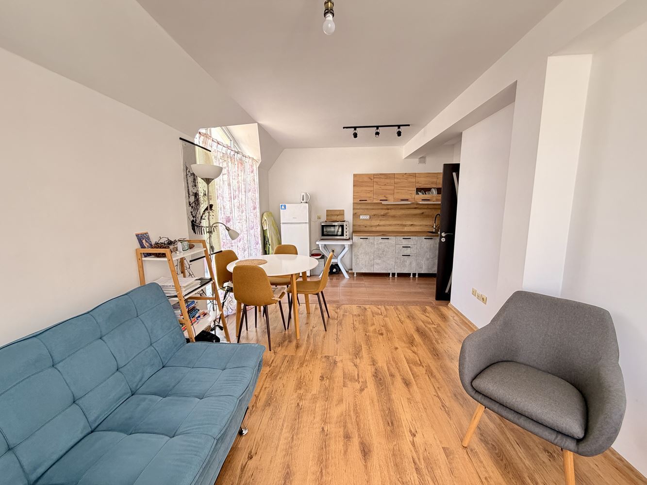 Geräumige 2-Zimmer-Wohnung in hervorragender Lage im Stadtteil Schwarzes Meer, Nessebar