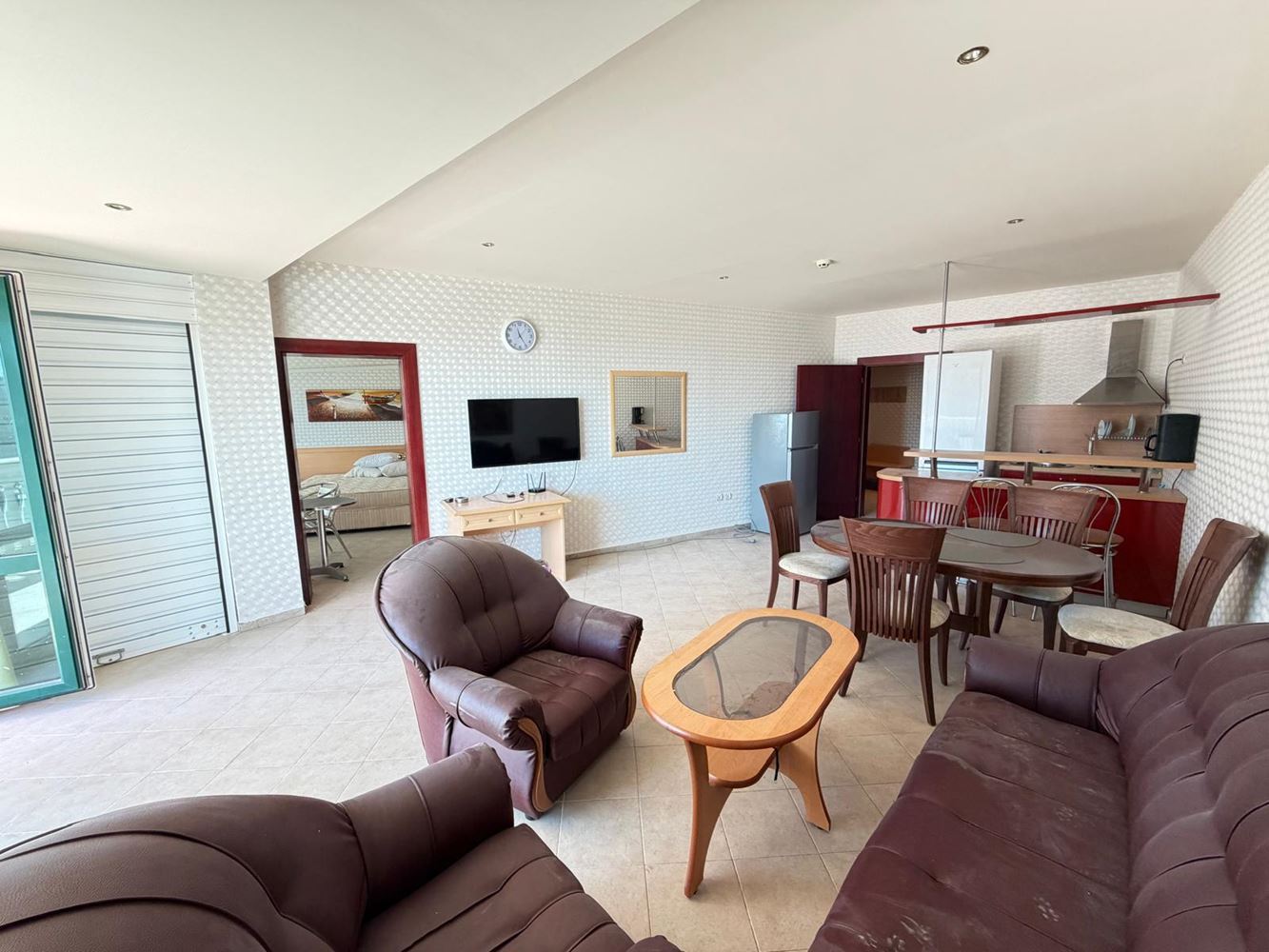 Luxuriöse 3-Zimmer-Wohnung mit Meerblick nur 100 Meter vom Strand in Sonnenstrand entfernt