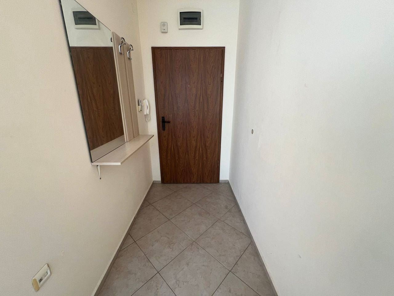 Geräumige Ein-Zimmer-Wohnung in Sonnenstrand – Komfort und Platz in einer gepflegten Anlage