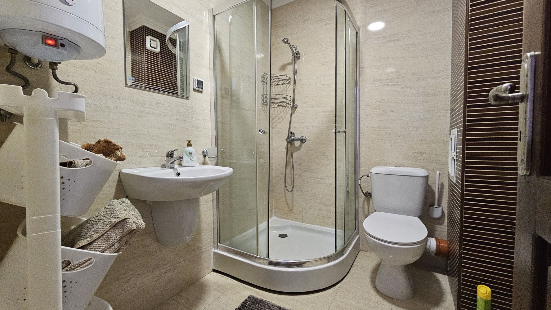 Zweizimmer-Maisonette mit großer Panoramaterrasse in einer prestigeträchtigen Anlage in Sveti Vlas