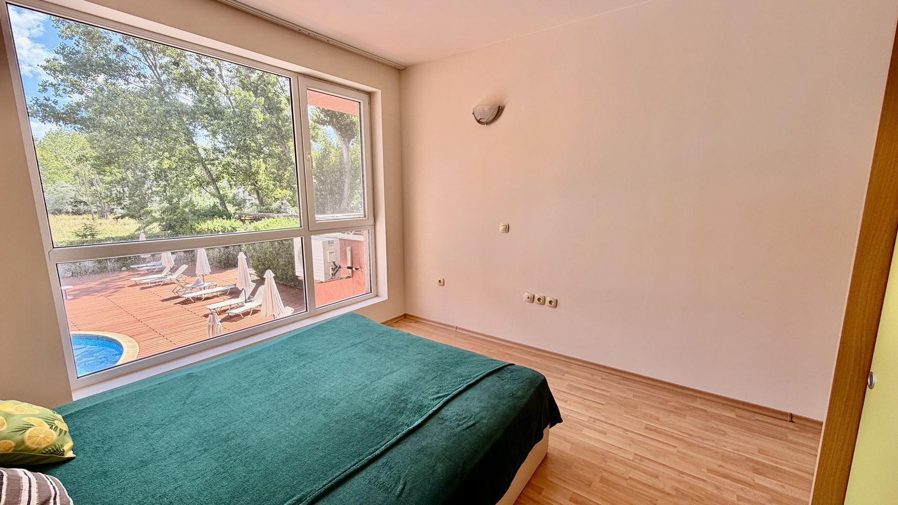 Sunny Beach: Wohnung mit einem Schlafzimmer 300 Meter vom Strand entfernt – Komfort, Qualität und hervorragende Investition