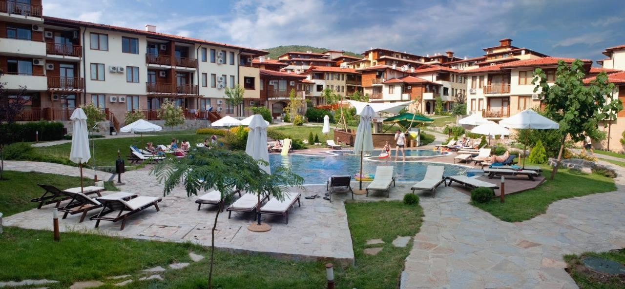 Studio in erster Meereslinie in Sveti Vlas – Luxusanlage mit umfangreicher Infrastruktur und Meerblick