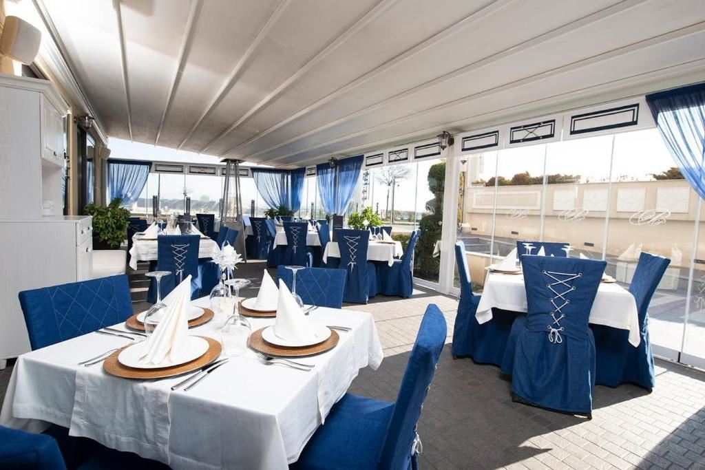 Wohnung mit einem Schlafzimmer in erster Meereslinie in Pomorie mit Panoramameerblick und ausgezeichneten Annehmlichkeiten
