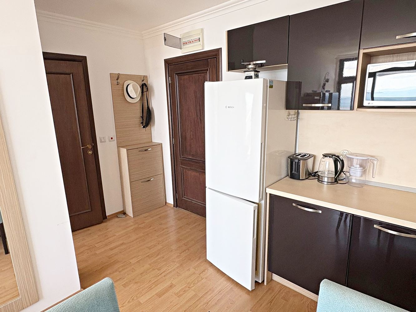 Luxuriöse 2-Zimmer-Wohnung mit Panoramablick auf das Meer in erster Linie in Sveti Vlas