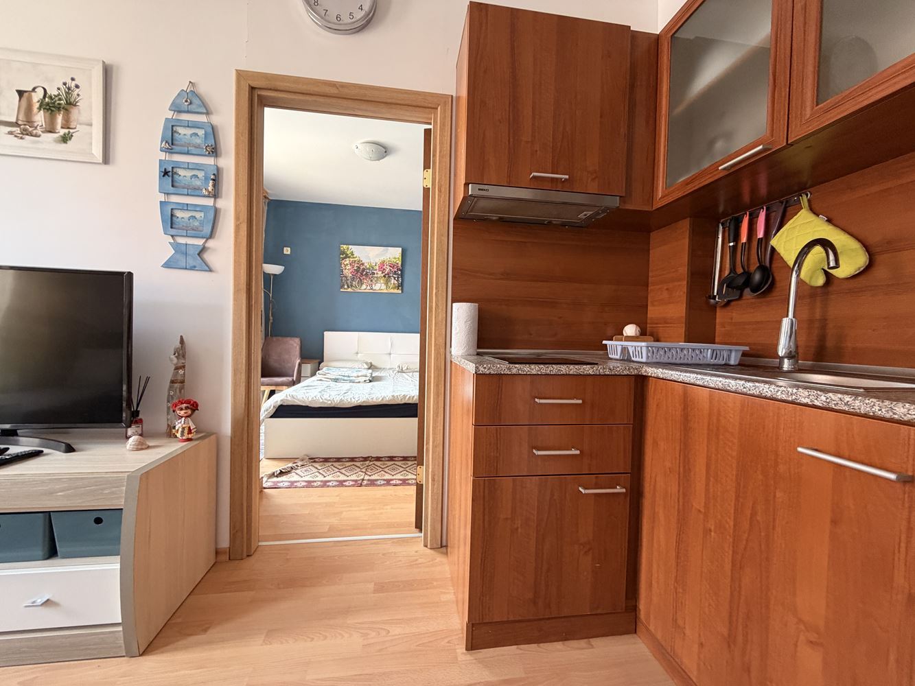 Kleine Wohnung, große Chance – bezugsfertige Wohnung mit einem Schlafzimmer in der Nähe von Sonnenstrand
