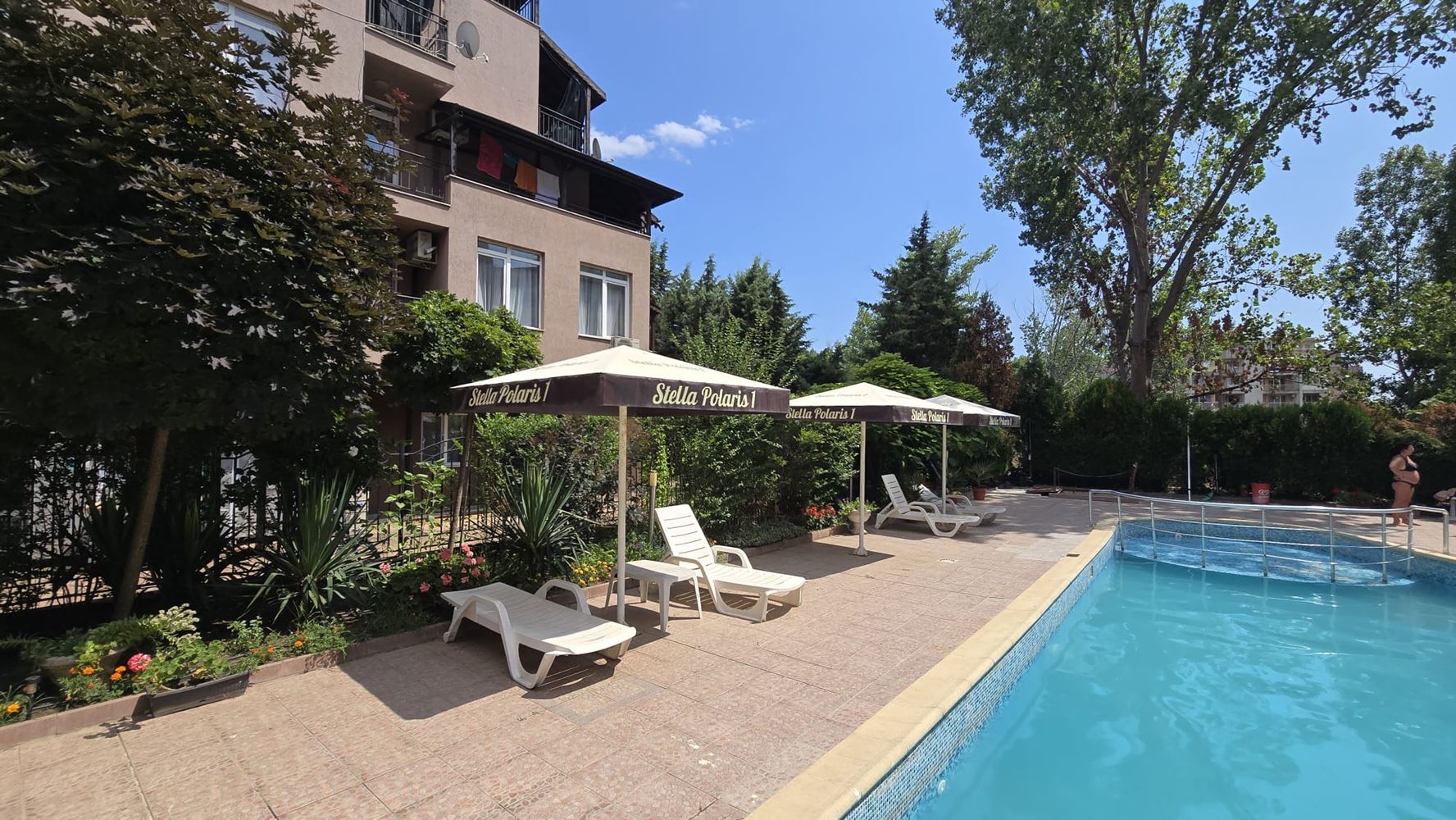 Ein-Zimmer-Apartment mit Parkblick in Sonnenstrand – hervorragende Investitionsmöglichkeit zur Vermietung