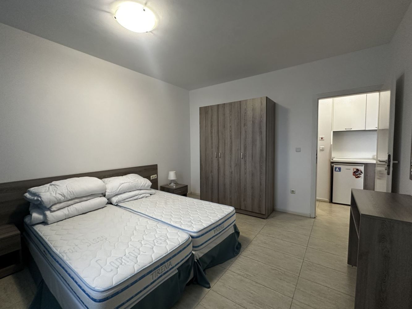 Meerblick und Küstencharme – möblierte Zweizimmerwohnung in erster Meereslinie in Sozopol