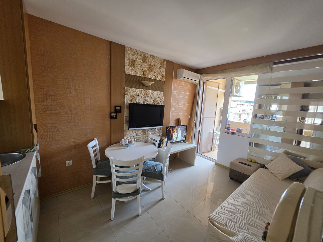 Stilvolle 2-Zimmer-Wohnung mit einem Schlafzimmer in einer ruhigen und friedlichen Gegend von Sonnenstrand