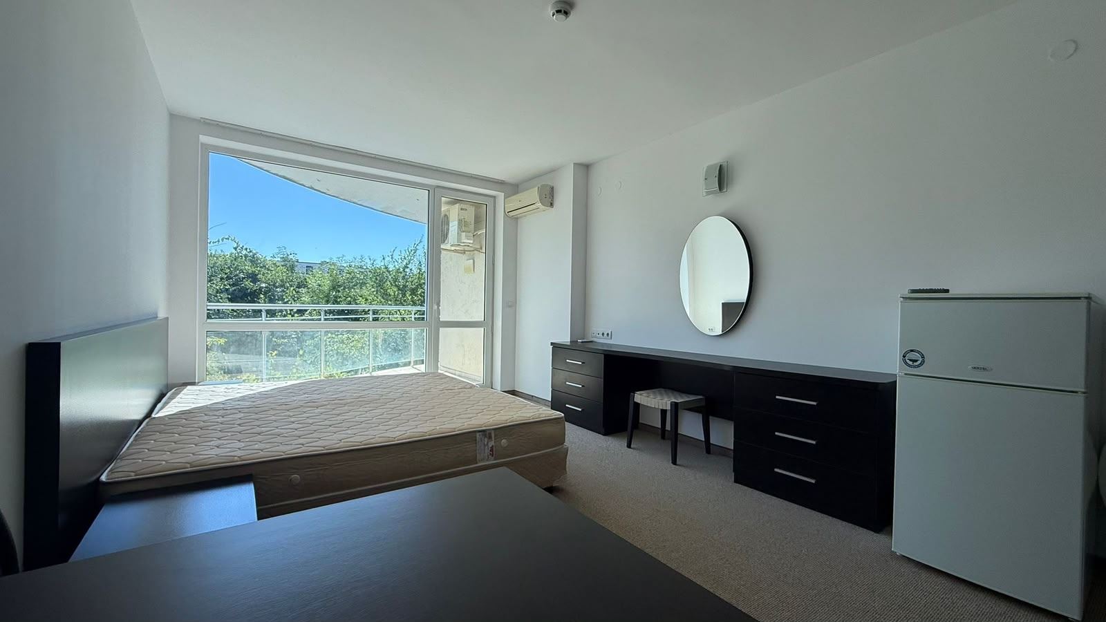 Möbliertes Studio in einer bevorzugten Wohnanlage in Sarafovo, nahe dem Meer und dem Flughafen