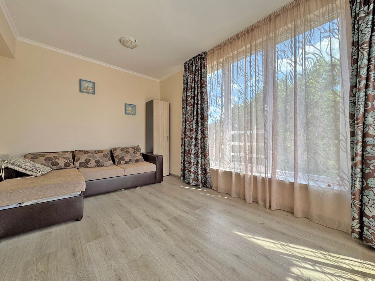 Apartment mit zwei Schlafzimmern und Poolblick in einer modernen Anlage in Sonnenstrand