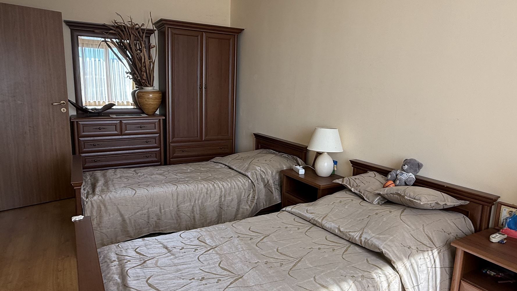 Geräumige 3-Zimmer-Wohnung mit Meerblick und niedrigen Betriebskosten in Sweti Wlas