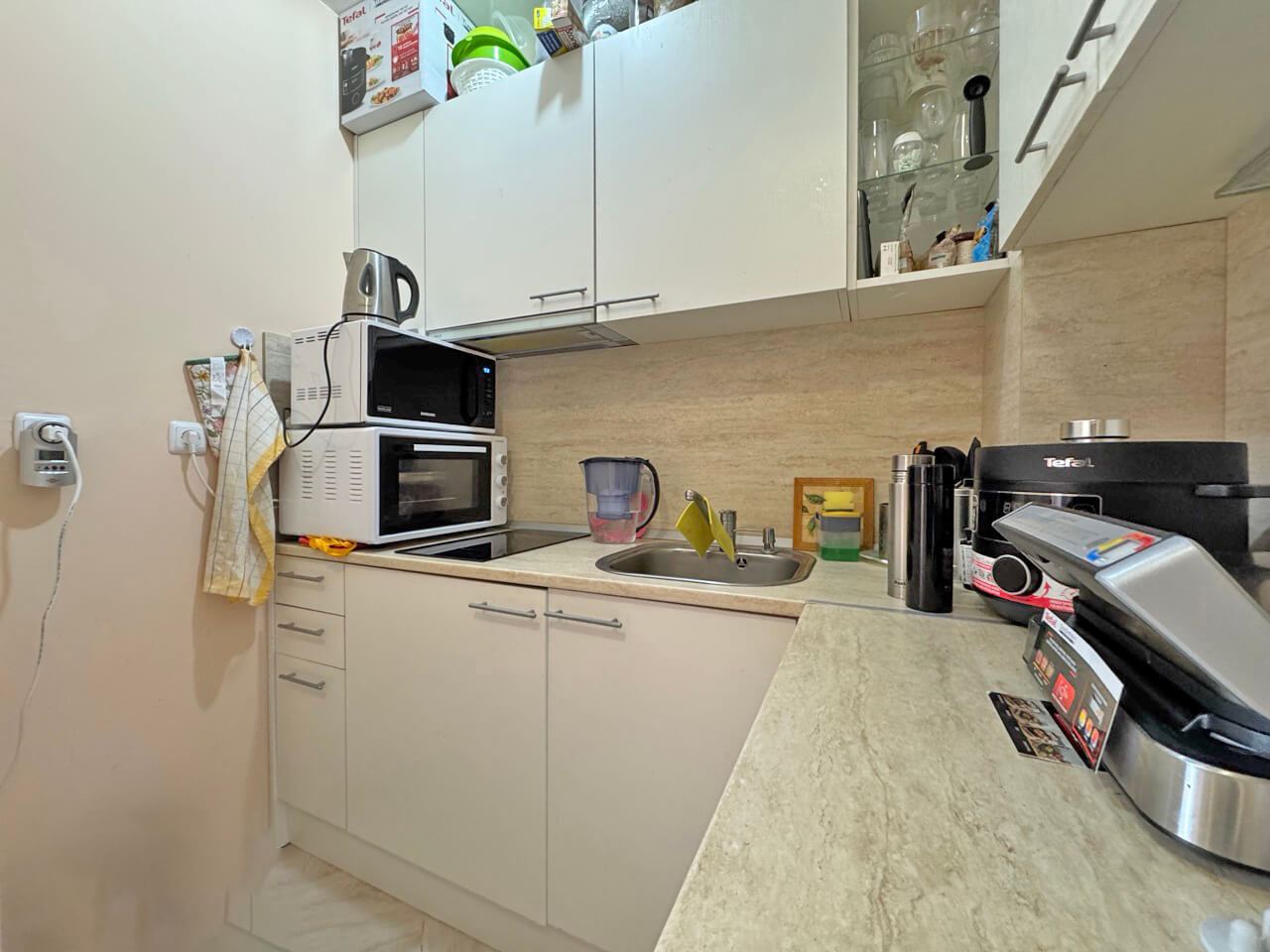 Möbliertes Studio in Sunny Beach – eine ausgezeichnete Investition in einer Anlage mit Premium-Annehmlichkeiten und umfangreichen Dienstleistungen