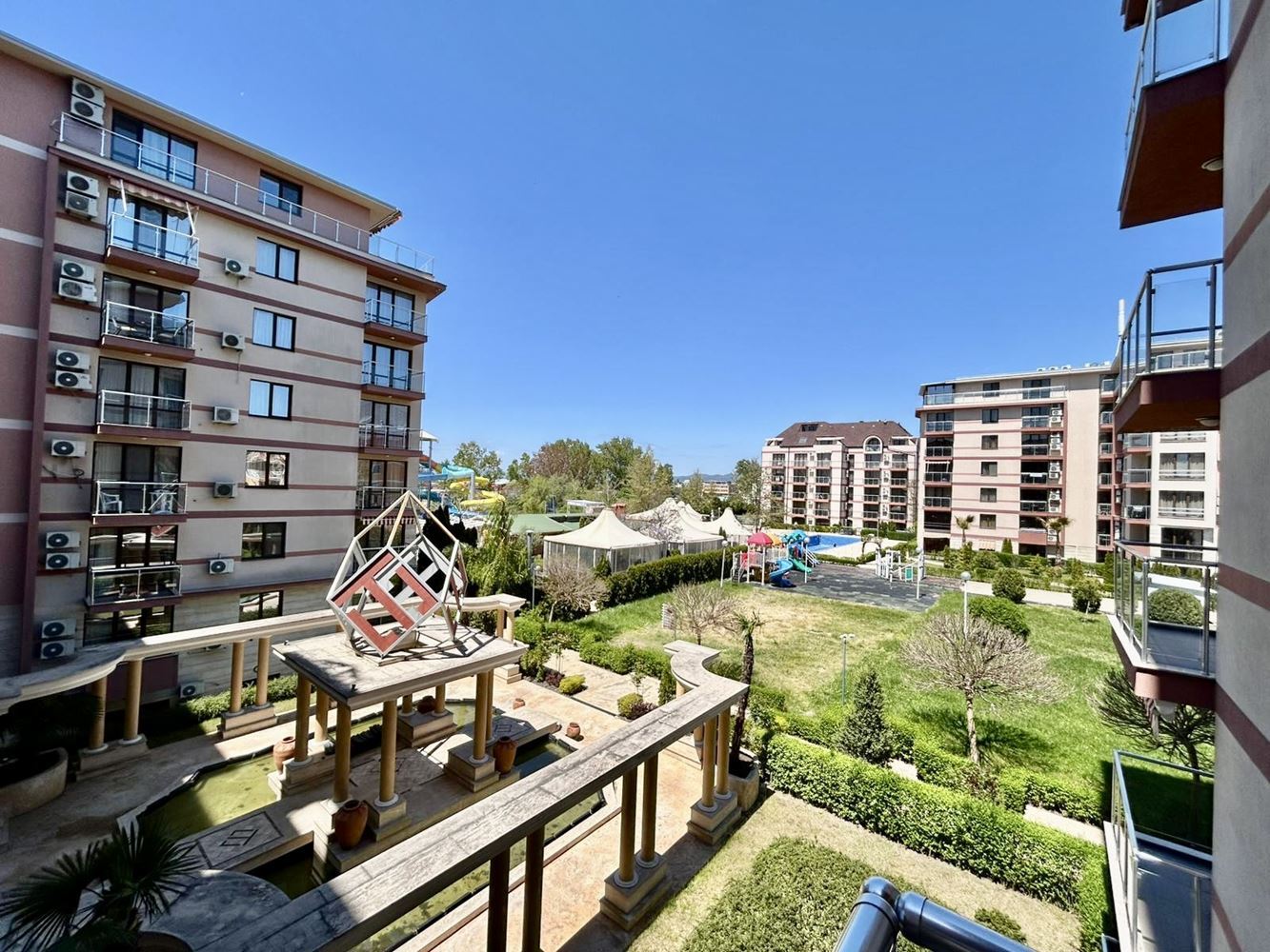 Exklusives Angebot: atemberaubendes Studio in einem prestigeträchtigen Komplex in Sonnenstrand – hervorragende Investition und Ferienimmobilie