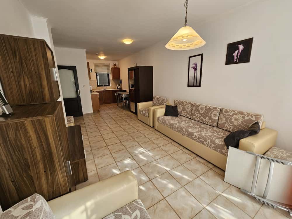 2-Zimmer-Wohnung mit Garten und Veranda in einem Öko-Komplex bei Sonnenstrand