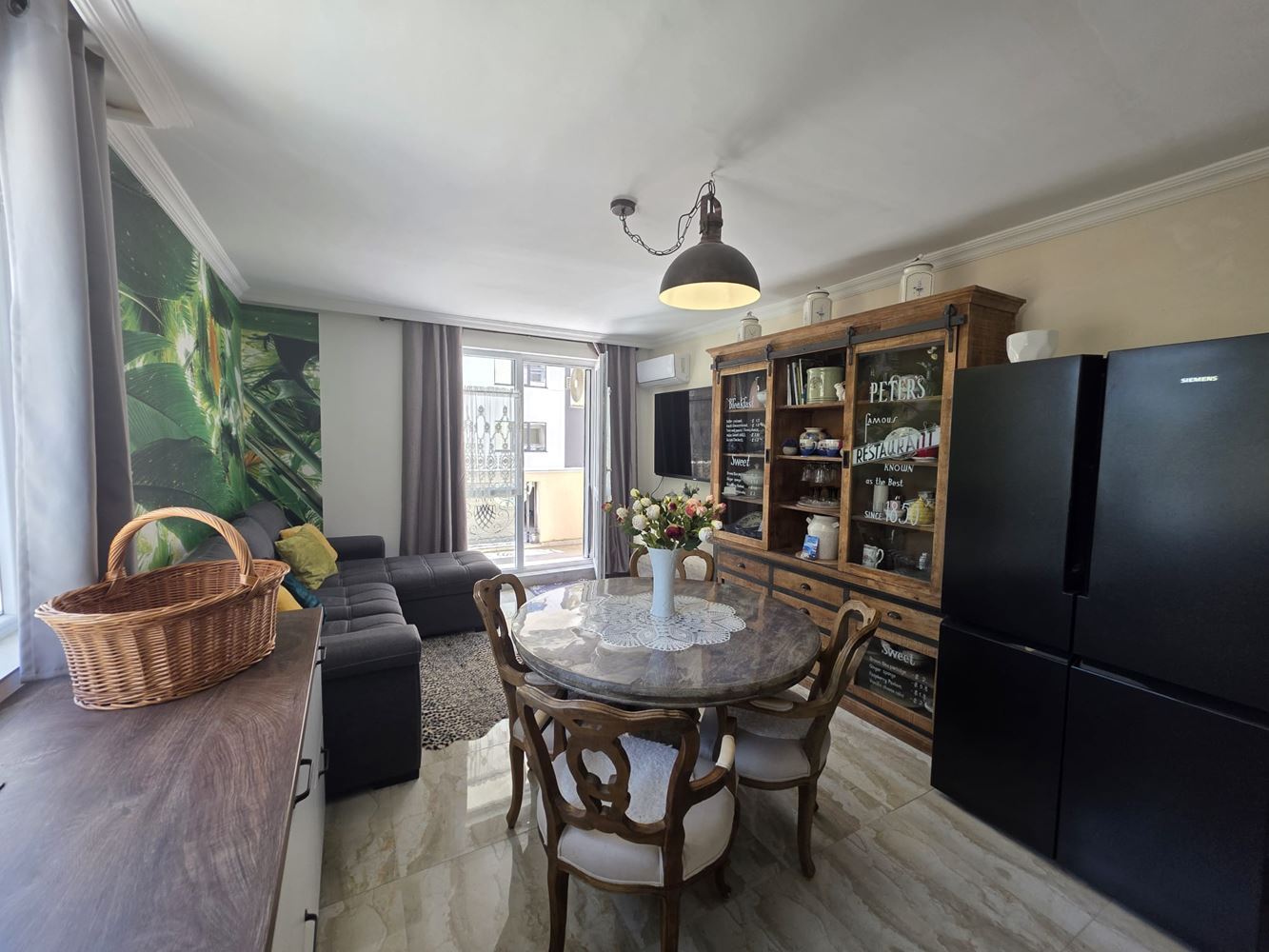 Luxuriöse Drei-Zimmer-Wohnung in einer gepflegten Anlage in Sunny Beach