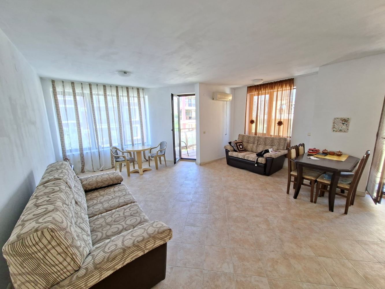 Geräumige 2-Zimmer-Wohnung in Sveti Vlas ohne Wartungsgebühr – ausgezeichnete Lage, schöne Immobilie am Meer