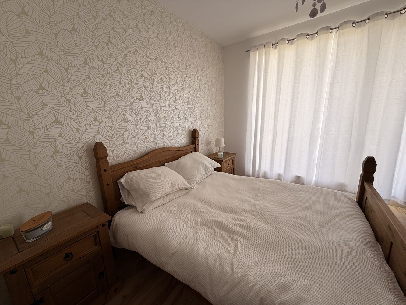 Drei-Zimmer-Wohnung mit Panoramaterrasse am Stadtrand von Sunny Beach – Komfort, Ruhe und Stil