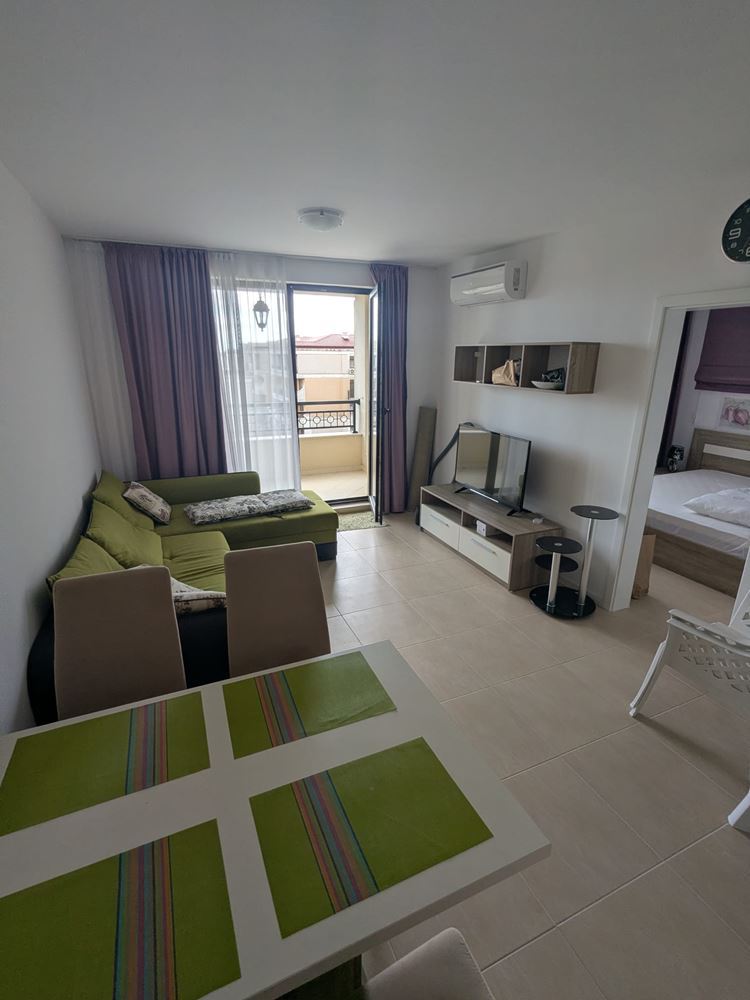 2-Zimmer-Wohnung mit teilweisem Meerblick in einem luxuriösen Komplex mit eigener Infrastruktur in Sozopol