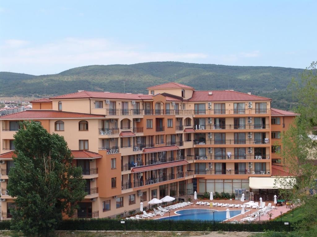 Geräumiges Studio in einem modernen SPA-Komplex in Sonnenstrand – Komfort, Gemütlichkeit und ausgezeichnete Investition am Meer