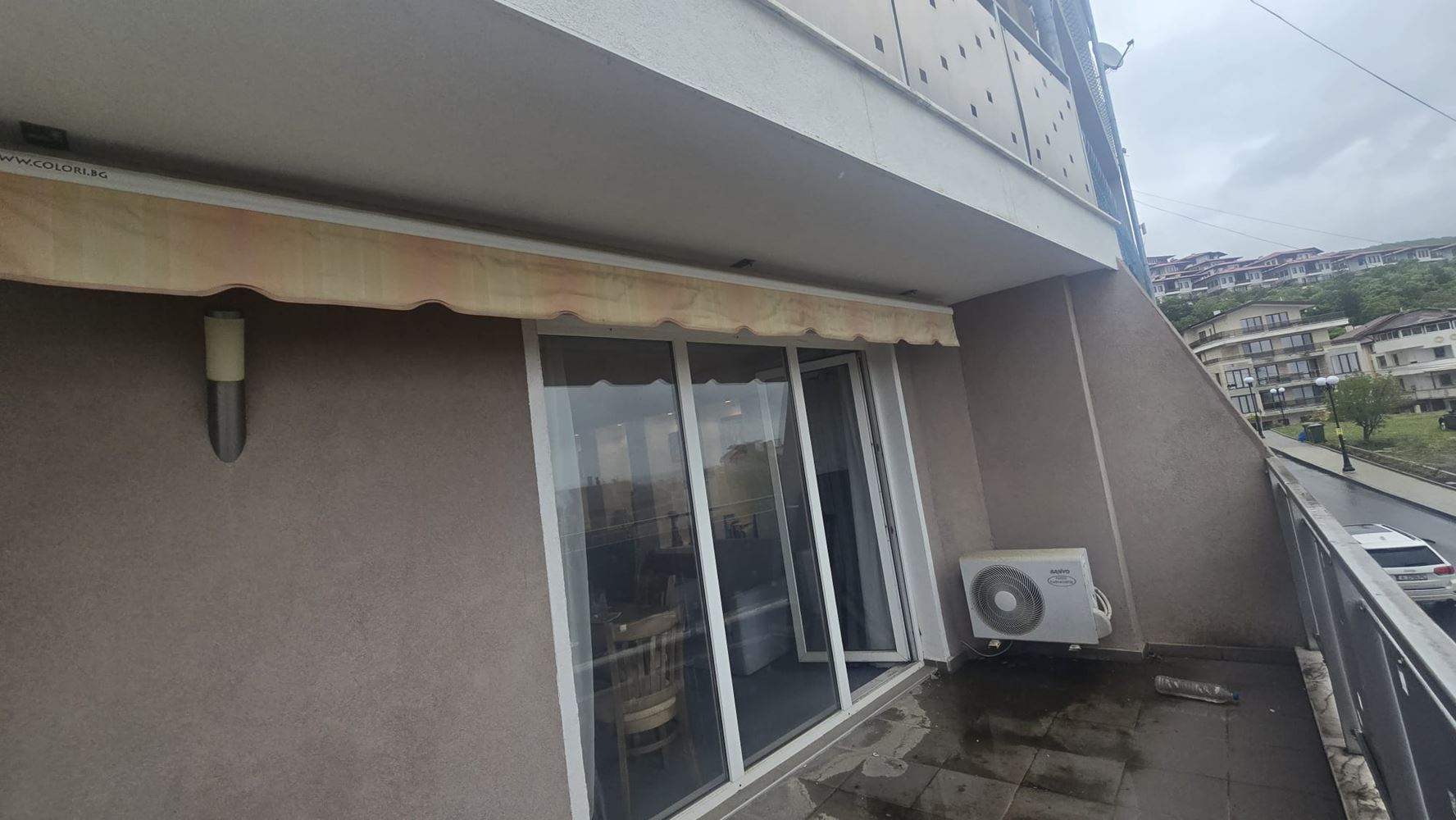 Großes Studio in Sveti Vlas mit hervorragender Fläche, praktischer Lage und bezugsfertig