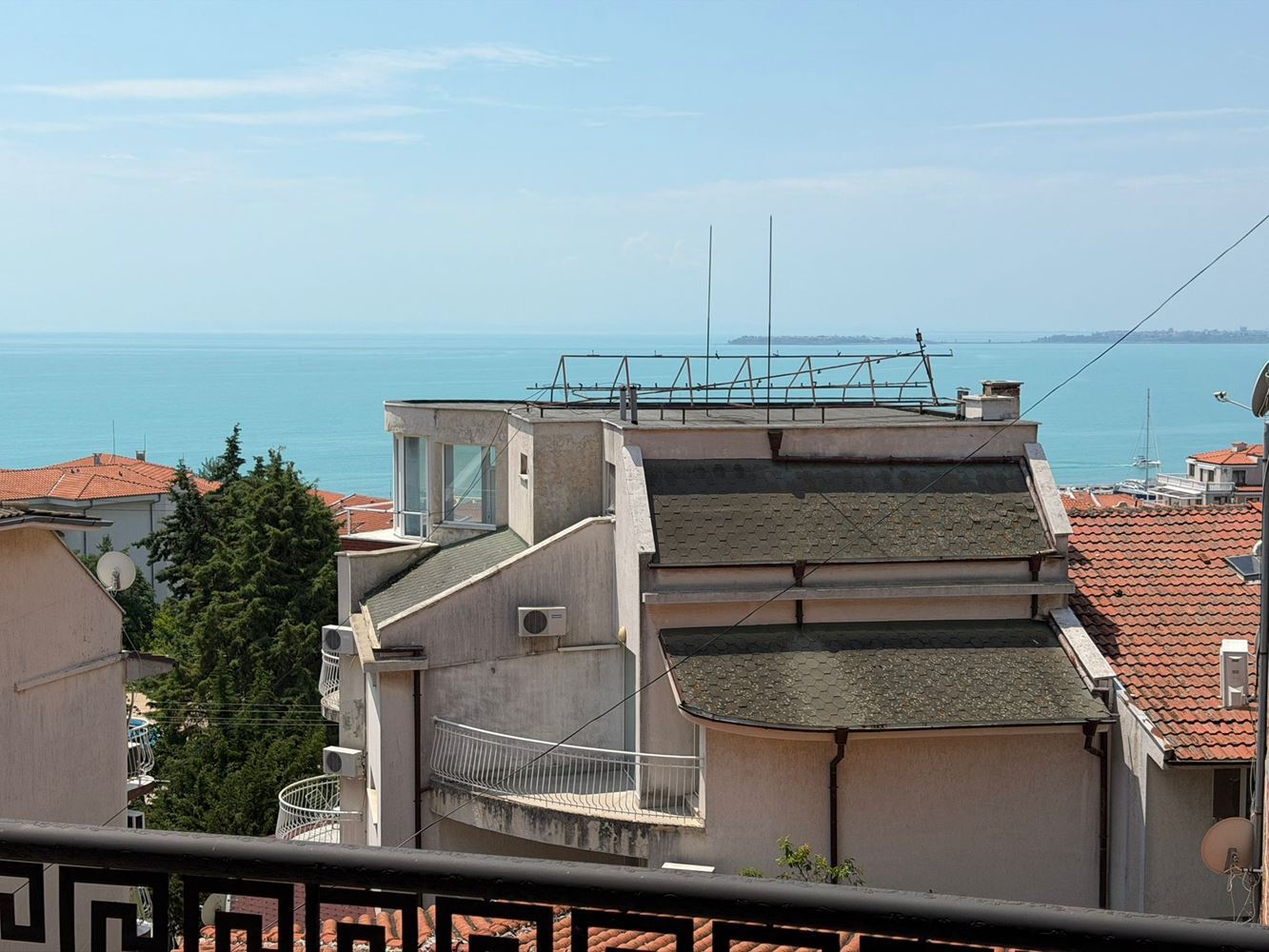 Sveti Vlas: außergewöhnlich geräumiges Studio mit Panoramameerblick