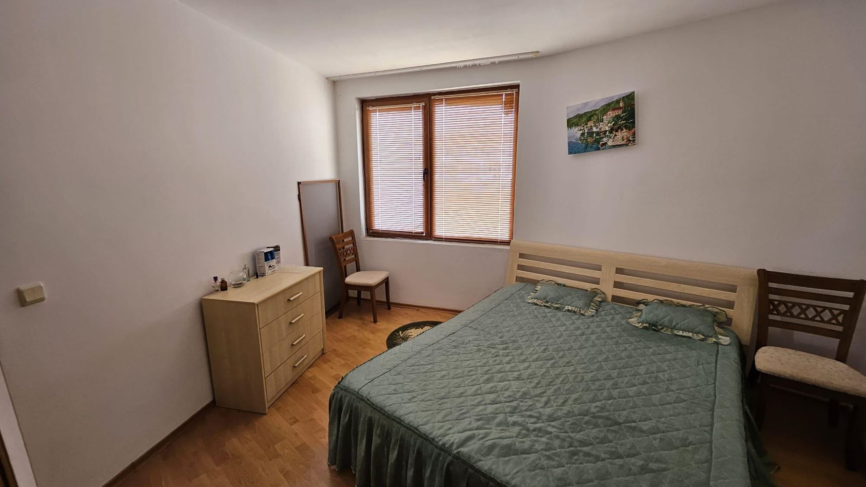 3-Zimmer-Wohnung mit Meerblick nur 50 Meter vom Strand in Byala – ohne Wartungsgebühr