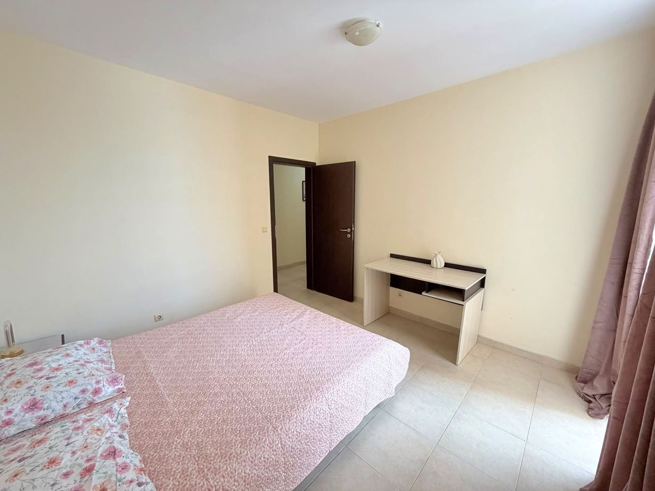 Drei-Zimmer-Wohnung in Sonnenstrand ohne Instandhaltungsgebühr – ausgezeichnete Lage, attraktive Investition
