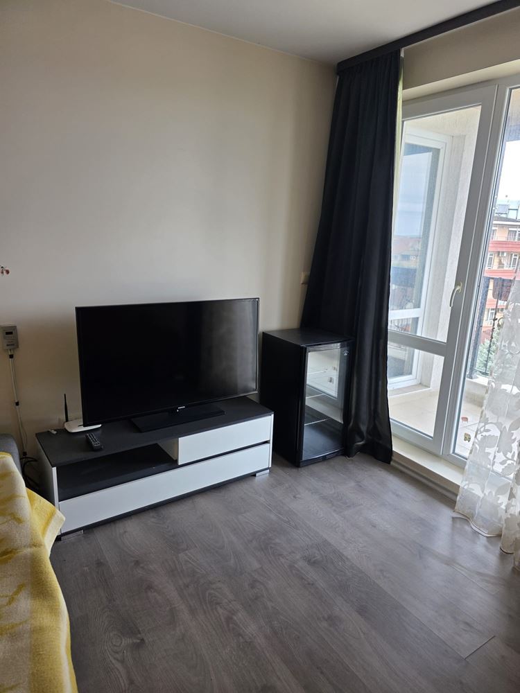 Panorama-Wohnung mit Meerblick in Ravda – Raum, Komfort und ausgezeichnete Lage in zweiter Meereslinie