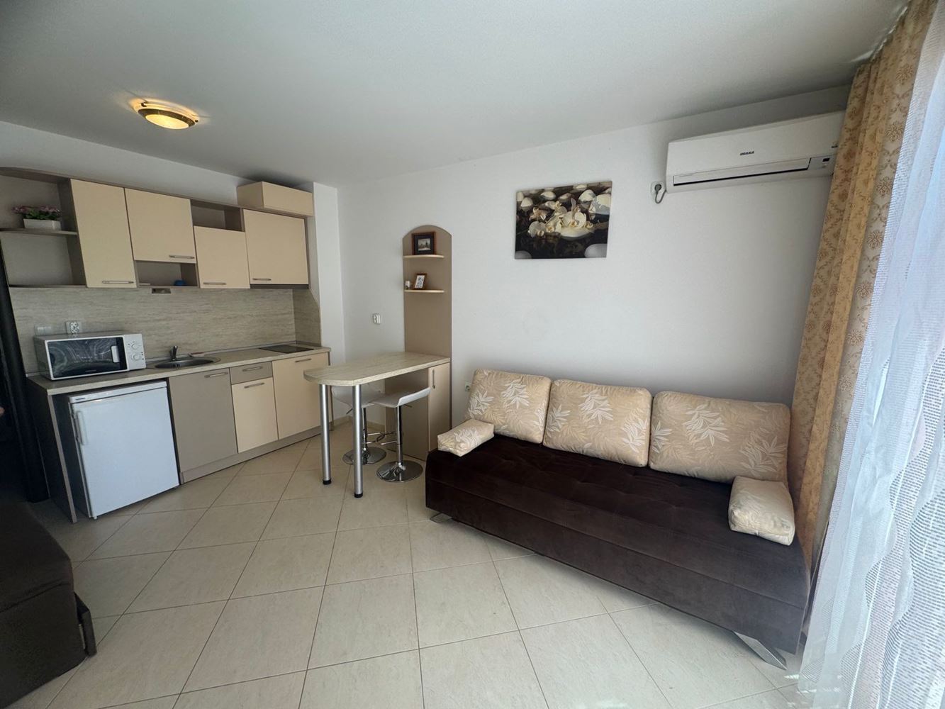 Gemütliches, voll möbliertes Studio 300 m vom Meer in Pomorie – eine ausgezeichnete Investition und Ferienimmobilie