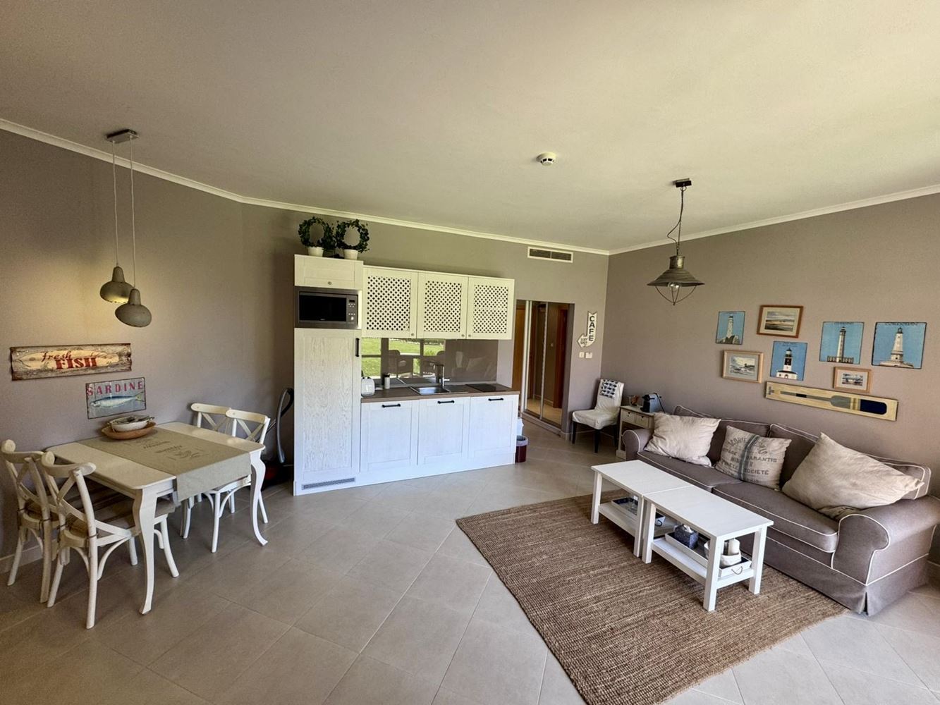 Luxuriöse Einzimmerwohnung in einem prestigeträchtigen First-Line-Komplex – Komfort, Stil und endlose Annehmlichkeiten