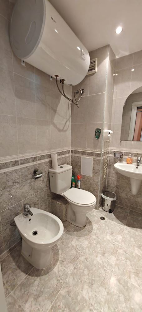 Geräumiges und vollständig möbliertes Studio in einer prestigeträchtigen Wohnanlage in Sonnenstrand – bezugsfertig!