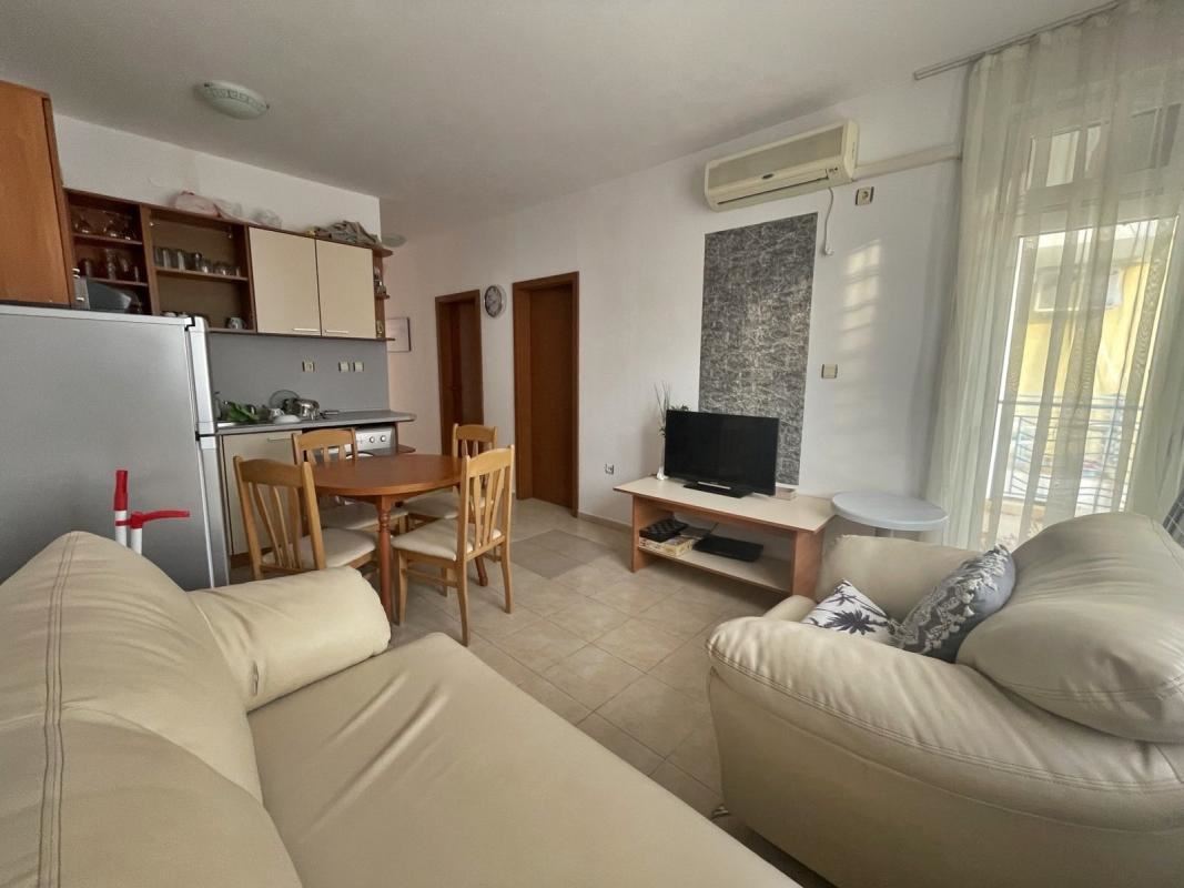 Voll möblierte Drei-Zimmer-Wohnung (Wohnung mit zwei Schlafzimmern) in Sonnenstrand – Komfort, Gemütlichkeit und sichere Investition