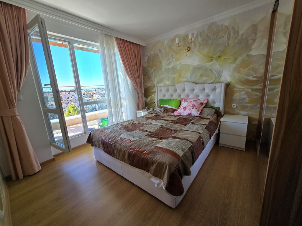 Sonnenstrand - Vollständig möblierte Wohnung mit zwei Balkonen und beeindruckender SPA-Infrastruktur