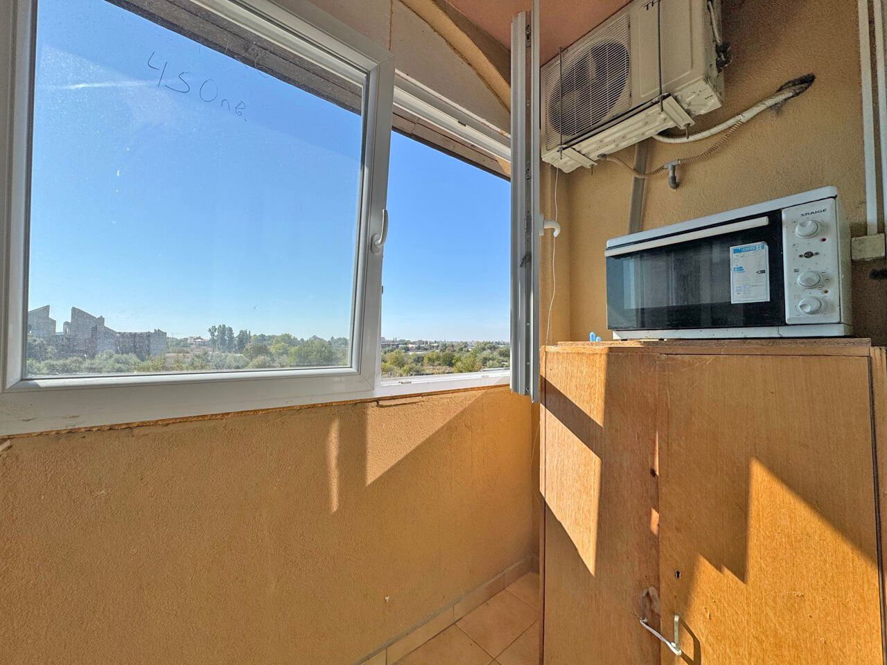 Ihr Zuhause am Meer in Sonnenstrand – gemütliche Zweizimmerwohnung mit Pool und Annehmlichkeiten für die ganze Familie