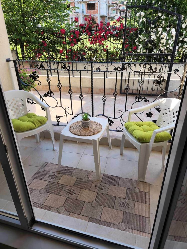 Komfort und Funktionalität am Meer – vollständig möblierte Ein-Zimmer-Wohnung in Sveti Vlas