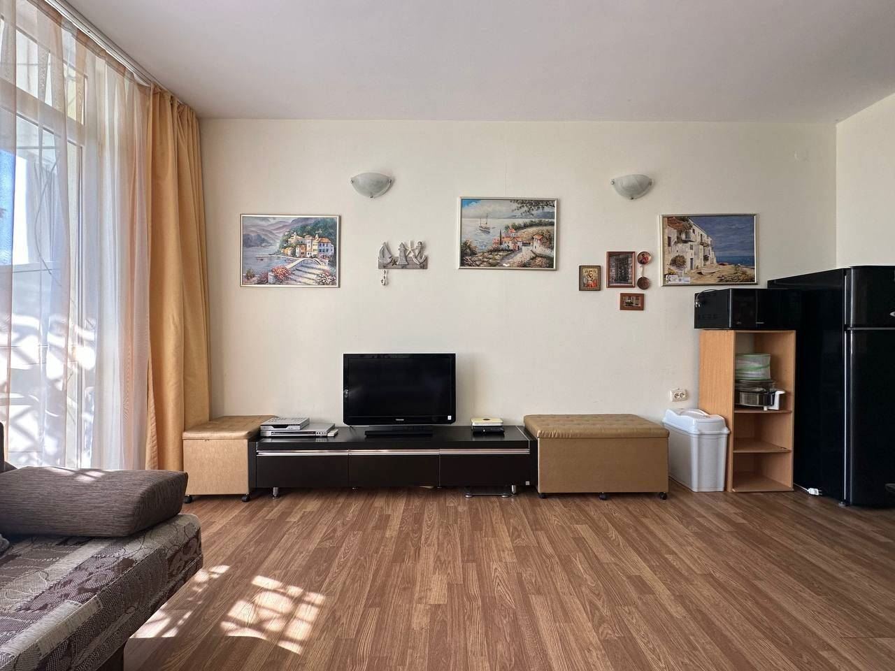 Gemütliche Zweizimmerwohnung in Ravda mit direktem Zugang zum Poolbereich