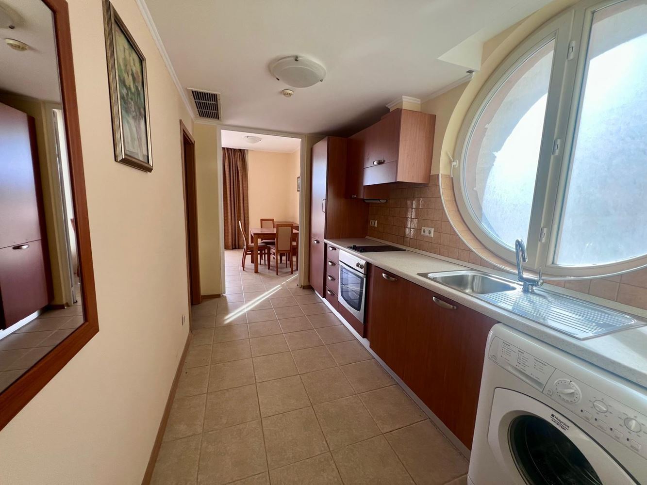 Wohnung in erster Meereslinie mit Meerblick in Pomorie – Luxusurlaub jeden Tag