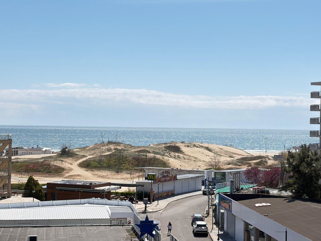 Luxuriöse 3-Zimmer-Wohnung mit Meerblick nur 100 Meter vom Strand in Sonnenstrand entfernt