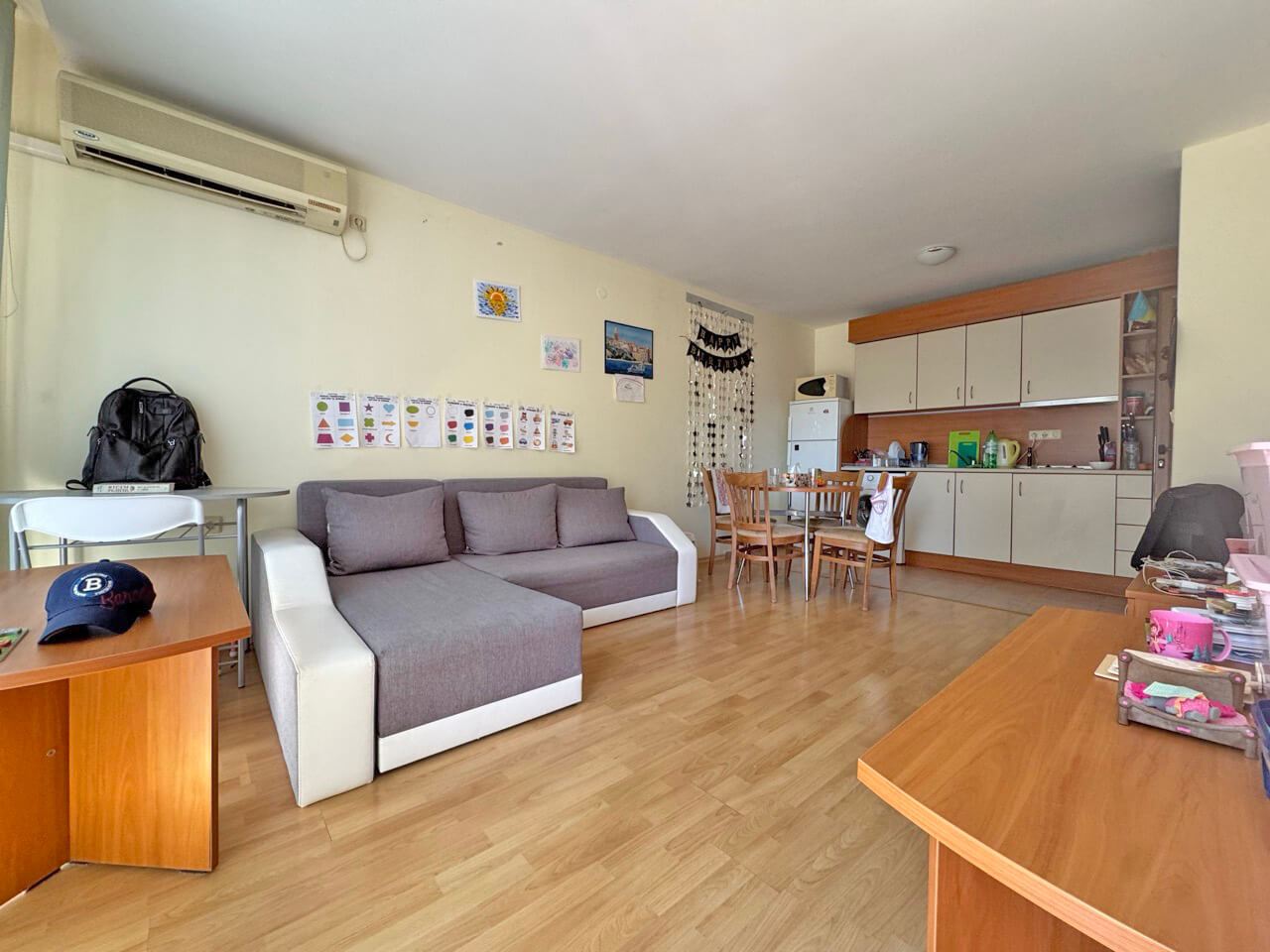 Drei-Zimmer-Wohnung in Sonnenstrand – hervorragende Lage am Meer, Komfort und vollständige Bezugsfertigkeit