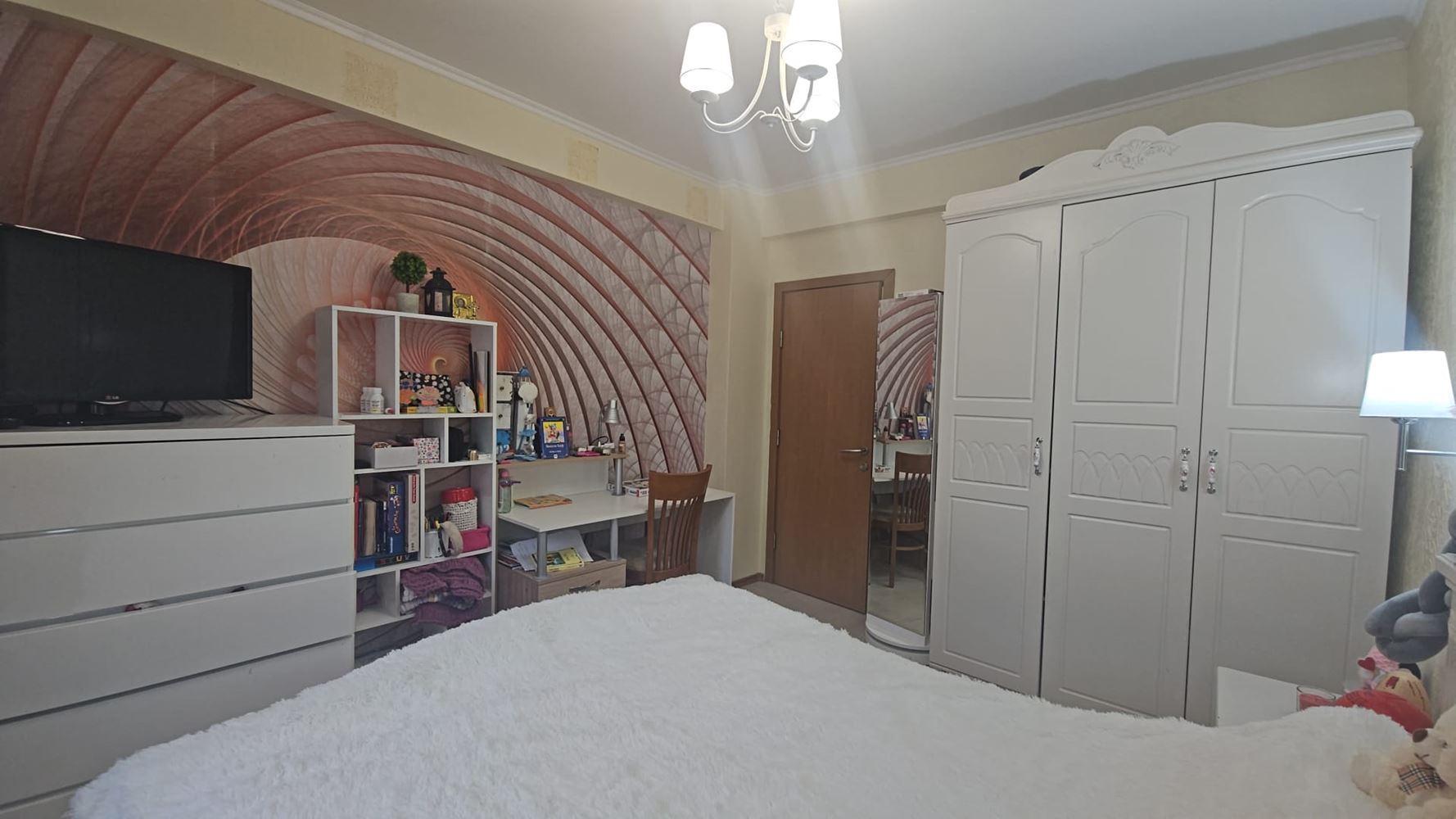 Dreizimmerwohnung in einer geschlossenen Anlage in Sveti Vlas – nur 300 m vom Strand entfernt